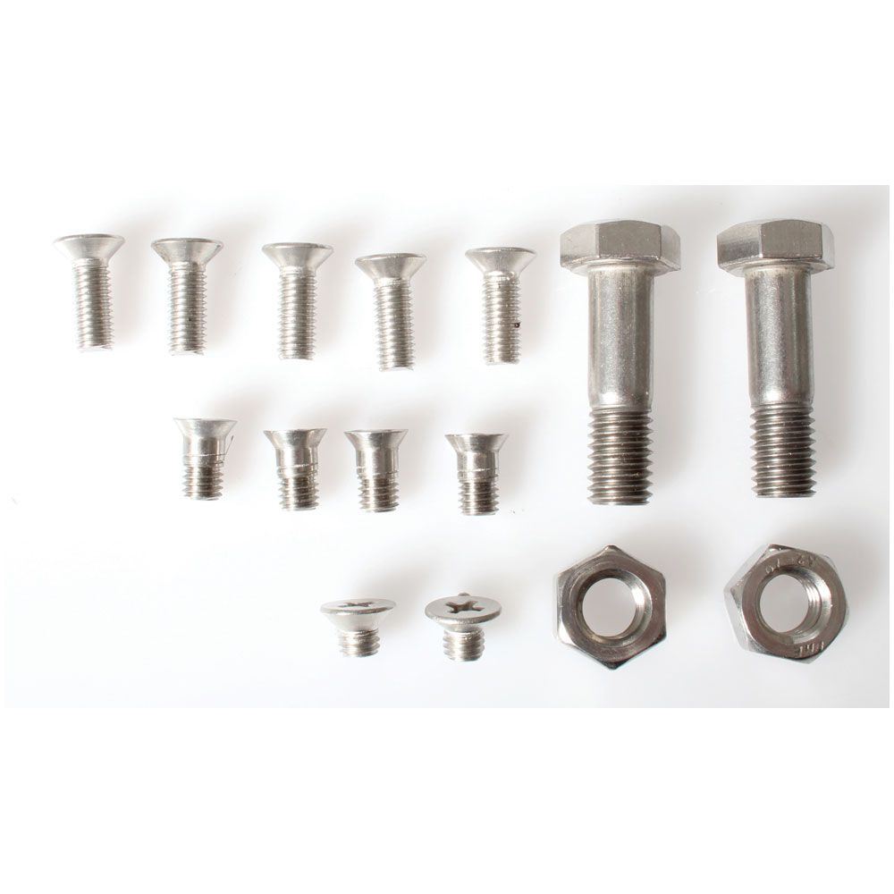 Dehorner Farmhand Yearlng Bolts Set only